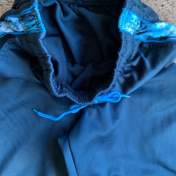 📌Nike Boys athletic pants XL - Picture 3 of 3